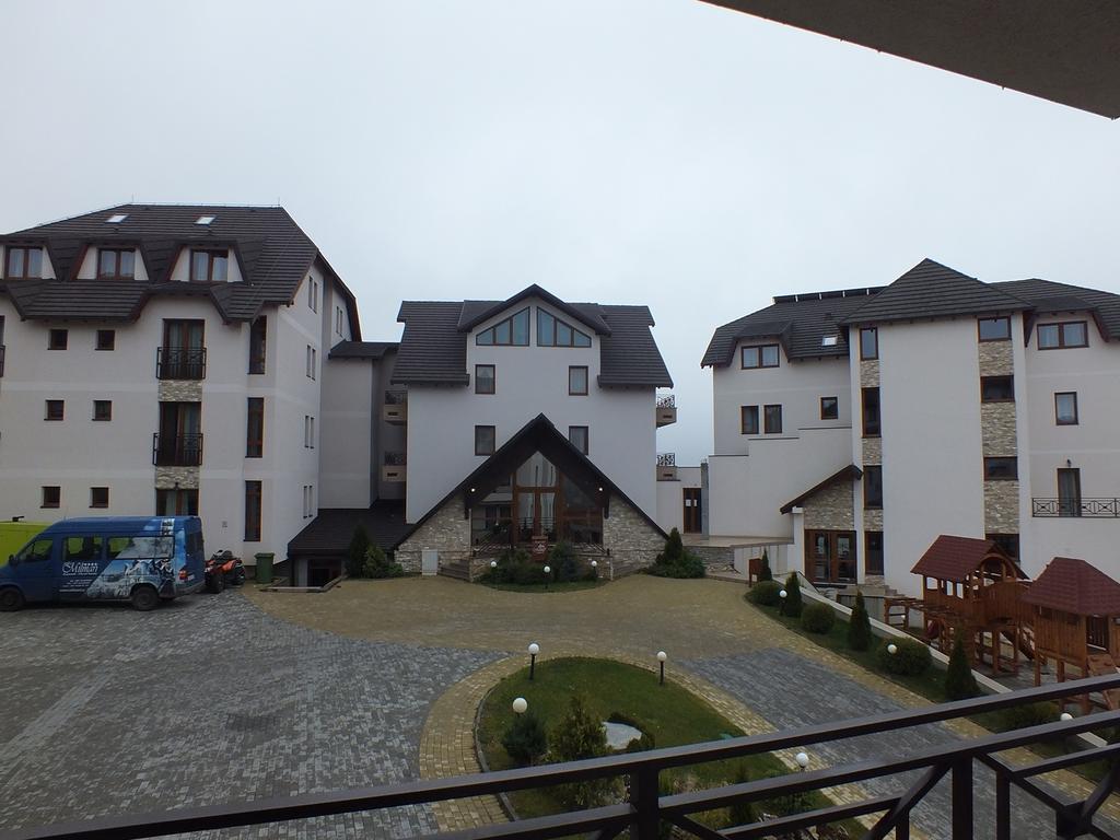 קופאוניק Apartments Zivkovic, Milmari D מראה חיצוני תמונה