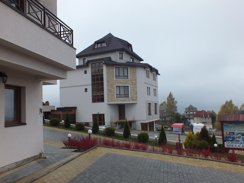 קופאוניק Apartments Zivkovic, Milmari D מראה חיצוני תמונה