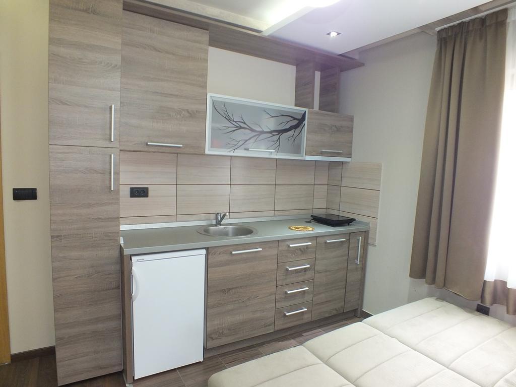קופאוניק Apartments Zivkovic, Milmari D מראה חיצוני תמונה