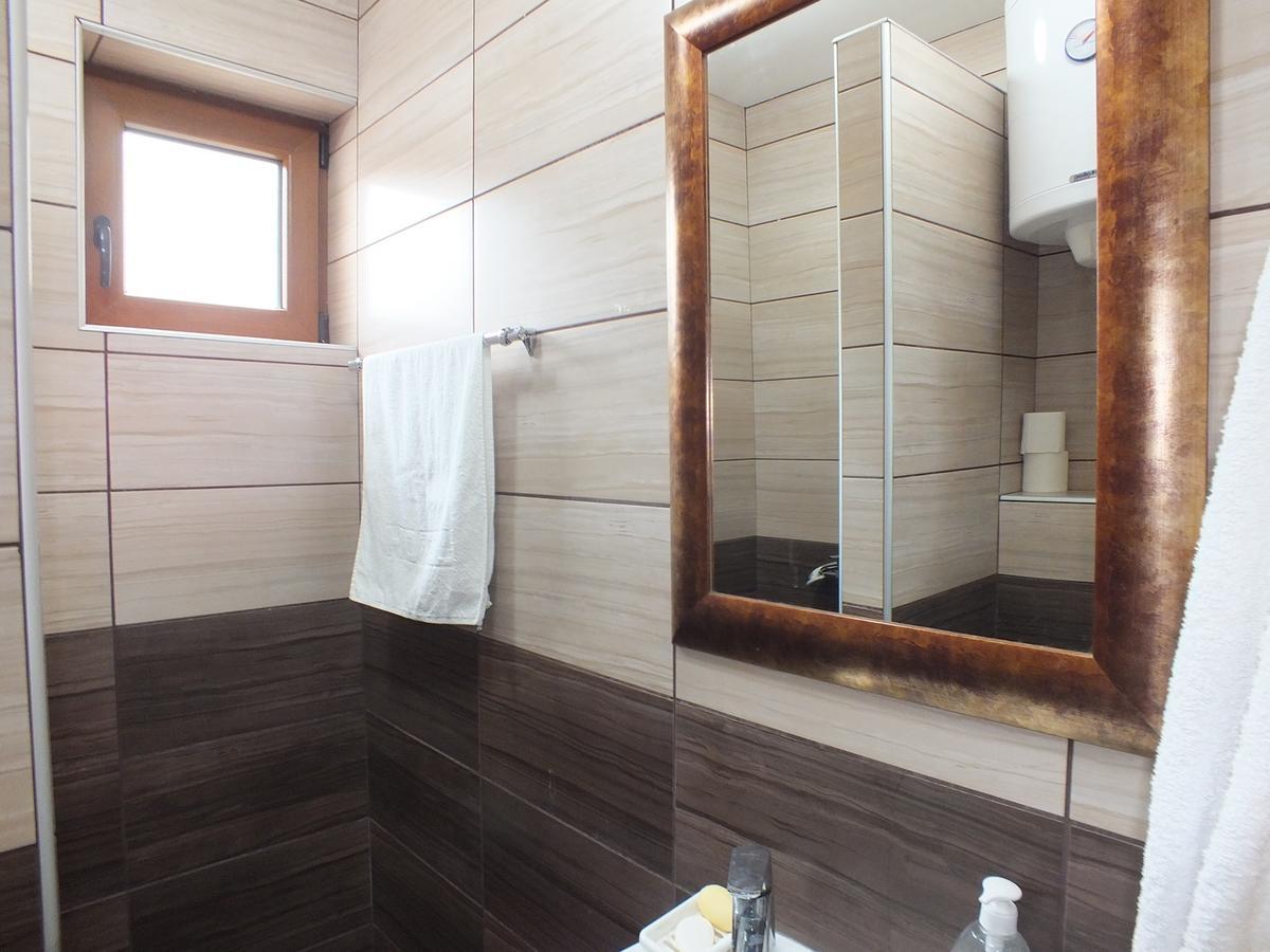 קופאוניק Apartments Zivkovic, Milmari D מראה חיצוני תמונה