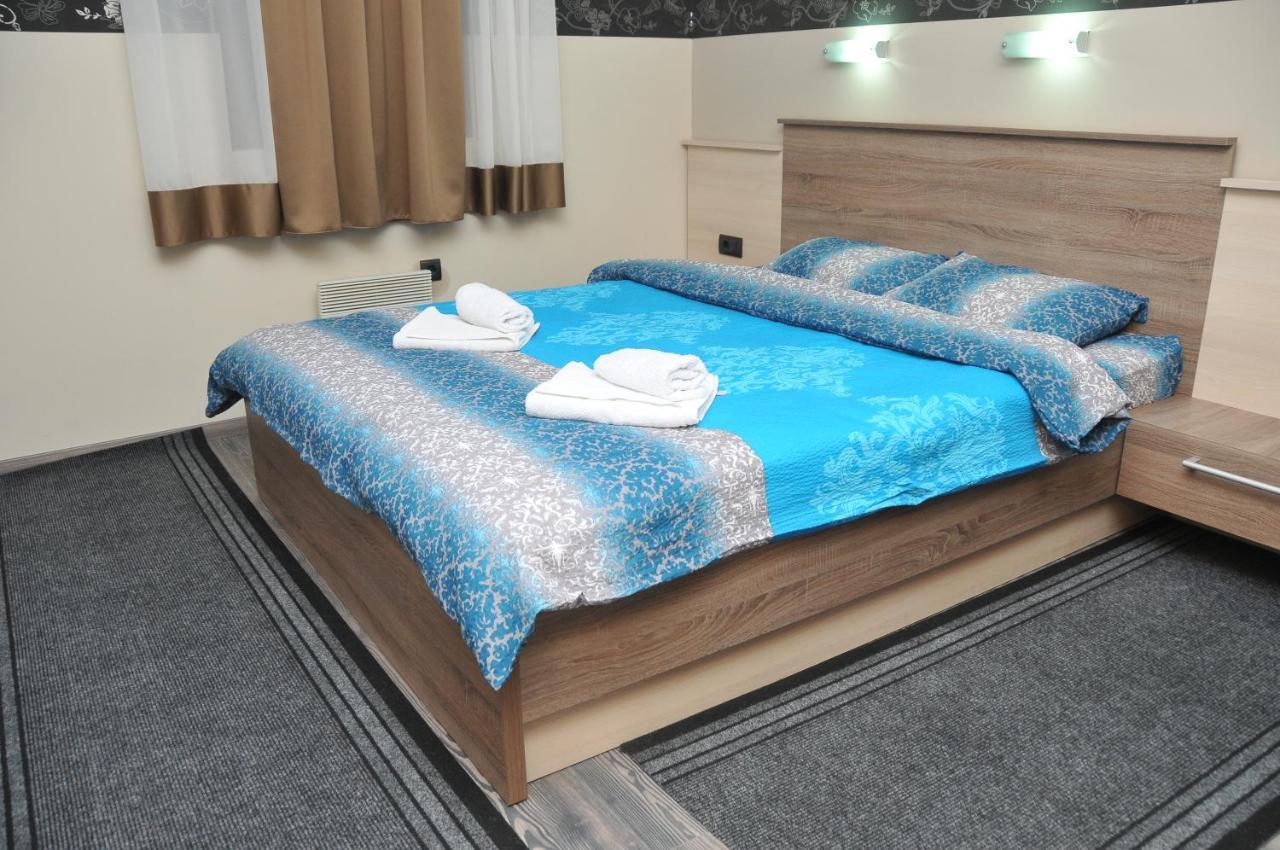 קופאוניק Apartments Zivkovic, Milmari D מראה חיצוני תמונה